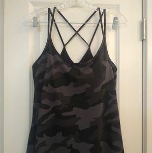 Old Navy Active PowerSoft Workout Strappy Tank with built in bra.